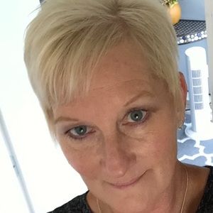 Meet your Posher, Shelly